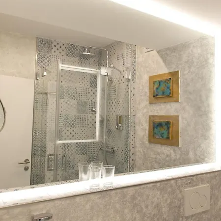 Am Linggplatz Apartmán *