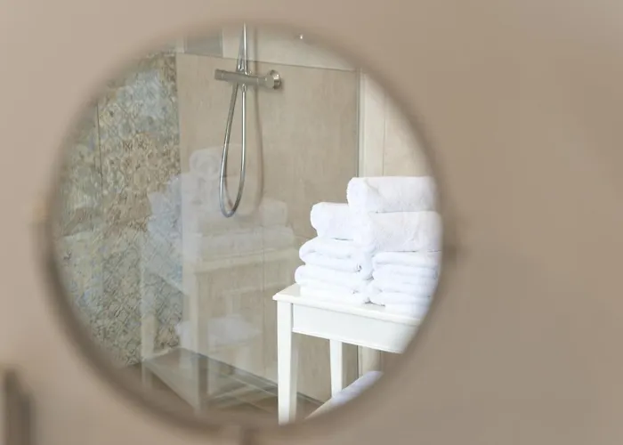 Apartman Am Linggplatz - Ruhige Lage In Der Fussgaengerzone - Self-check-in - Parkhaus Inklusive - Schnelles Wlan Bad Hersfeld