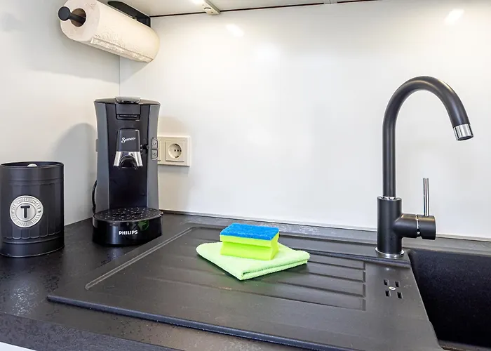 Am Linggplatz - Ruhige Lage In Der Fussgaengerzone - Self-check-in - Parkhaus Inklusive - Schnelles Wlan Apartman Bad Hersfeld